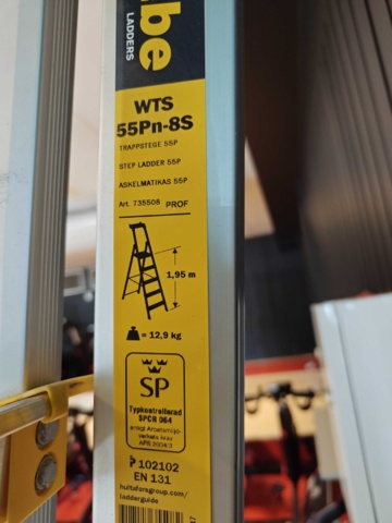 1484156-7 Trappstege, pappershållare och fläktar