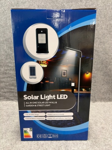 1464160-2 Soldriven LED-lampa för vägg eller stolpe 2st