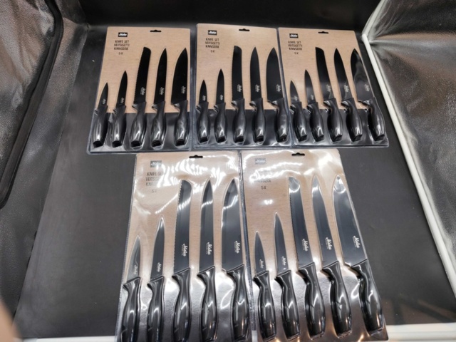 1529580-2 Knivset, 5 st - Maku