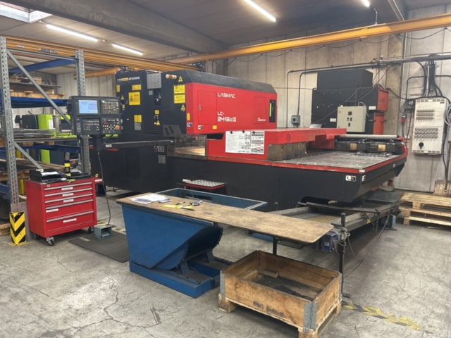 1521749-1 Laserskärmaskin AMADA L02415A3 -2000