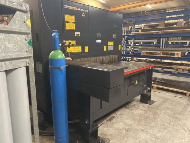 1521749-5 Laserskärmaskin AMADA L02415A3 -2000
