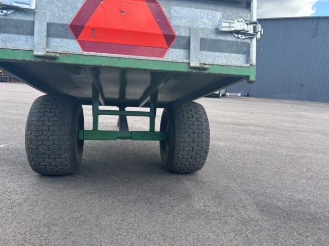 1427836-8 Trailer K-cart