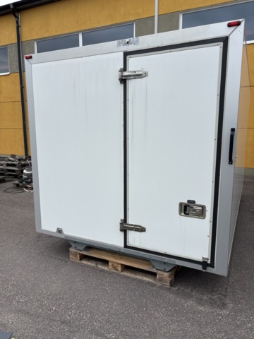 1373119-2 Kylcontainer / mobilt kylrum med monterat kylaggregat från Carrier.
