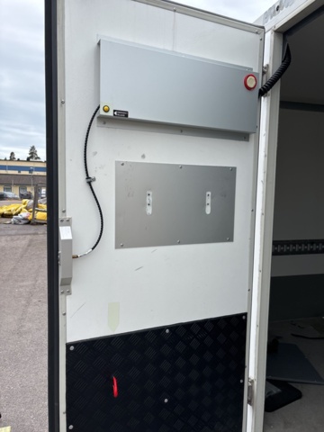 1373119-8 Kylcontainer / mobilt kylrum med monterat kylaggregat från Carrier.