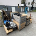 1421782-1 5st pallar med olika sorters montagefästen för solceller