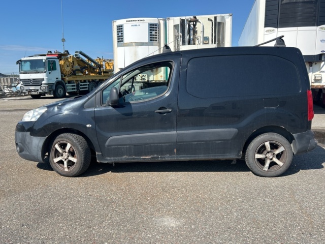 1504179-2 Peugeot Partner Van Utökad Last 1.6 HDi Manuell, 90hk, 2011