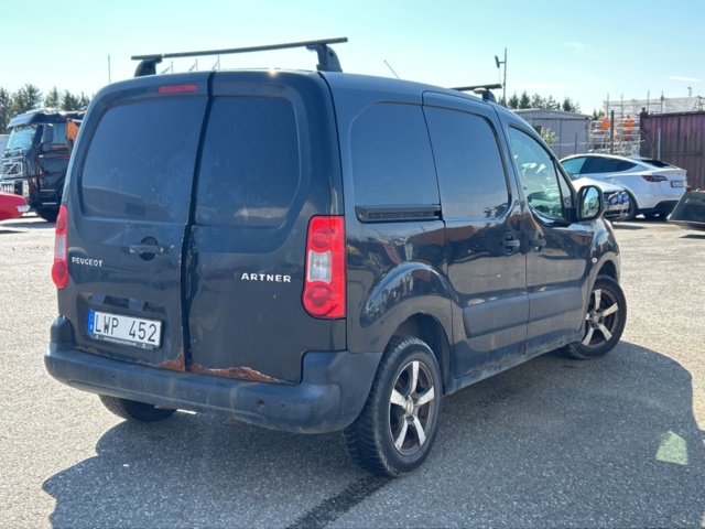 1504179-5 Peugeot Partner Van Utökad Last 1.6 HDi Manuell, 90hk, 2011