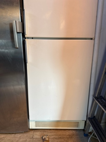 1411047-3 Kyl 1 st och kombinerad kyl/frys 2 st - Siemens, Electrolux, Hoover