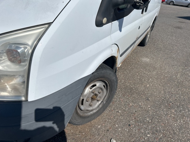 1504178-28 Ford Transit T300 2.2 TDCi Manuell, 115hk, 2011