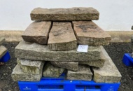 1520646 Curbstone