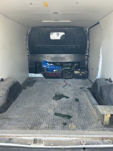 1504176-36 Ford Transit T300 2.2 TDCi Manuell, 125hk, 2013