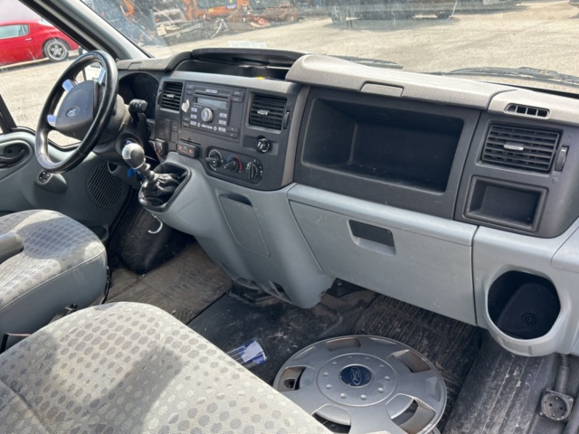 1504176-18 Ford Transit T300 2.2 TDCi Manuell, 125hk, 2013