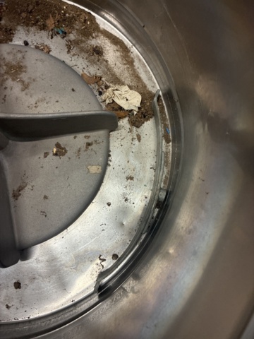 1530251-12 Historic, manually operated washing machine with an associated clothes wringer