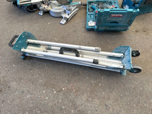 1504180-33 Verktygspaket - Makita