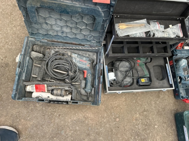 1504182-2 Verktygspaket - Bosch