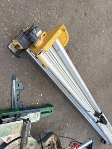 1504184-11 Kap- och gersåg med stativ - Bosch Professional GCM 8 SJL