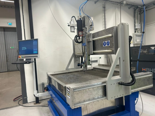 1531106-6 Waterjet cutting machine IGEMS CNC 3-Axis -2022