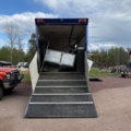 1176690-14 Stor hästtransport med pentry och sovavdelning