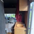 1176690-32 Stor hästtransport med pentry och sovavdelning