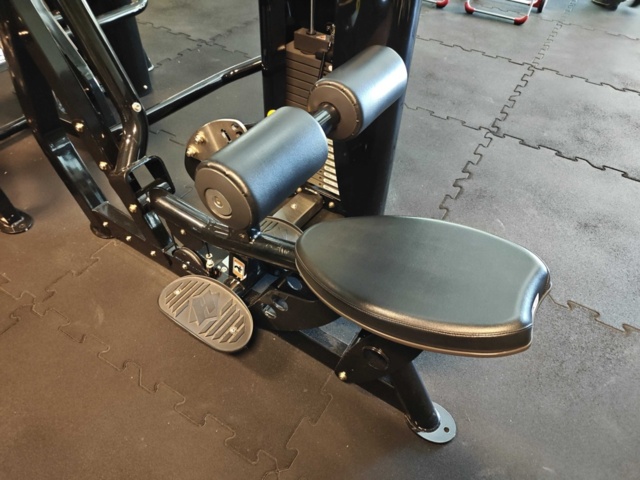 1484229-3 Lat Pulldownmaskin Hoist
