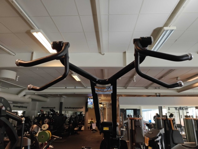1484229-11 Lat Pulldownmaskin Hoist