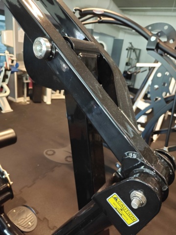 1484229-16 Lat Pulldownmaskin Hoist
