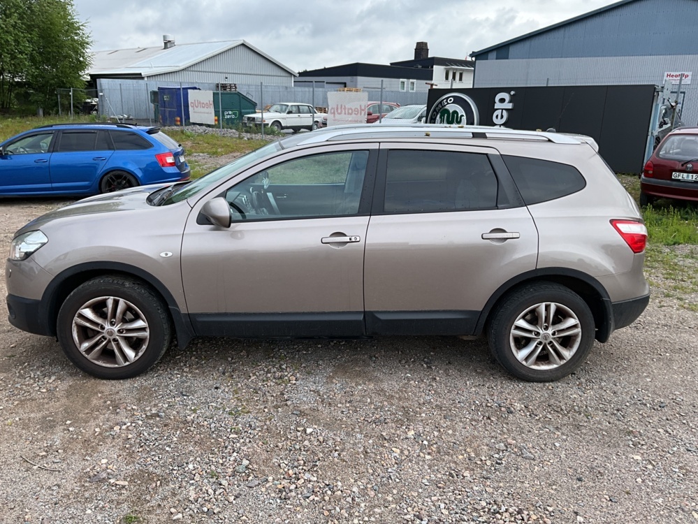 1473356-2 Nissan Qashqai+2 2.0 Manual, 141hp, 2010