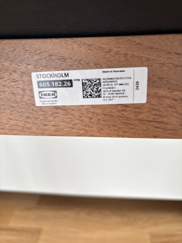 1529318-5 Kontorsinredning - Fåtöljer 2 st Yngve Ekström, skrivbord, m.m.