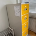 1529319-6 Kontorsinredning - Fåtöljer, skrivbord, arkivskåp, m.m.