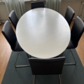 1529321-3 Matbord med stolar, kaffebryggare, m.m.