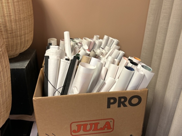 1525386-48 Parti med möbler, inredning och textilier från inredningsfirma