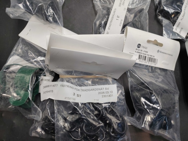 1531065-9 Stängseltillbehör - Gunnebo Stängsel, nätdetaljer och klammer