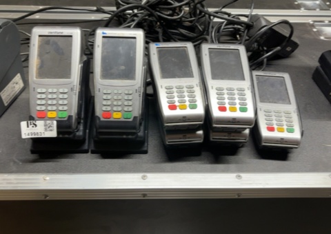 Kortterminaler med laddstationer - VeriFone VX680