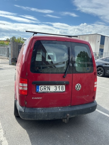 1532404-6 Volkswagen Caddy Maxi Panel Van 1.6 TDI DPF Manual - 2011