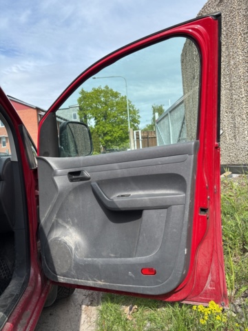 1532404-44 Volkswagen Caddy Maxi Panel Van 1.6 TDI DPF Manual - 2011