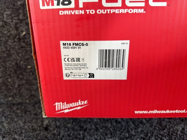 1516012-6 Nytt / oanvänt verktygspaket - Cirkelsåg, slagskruvdragare, m.m - Milwaukee M18