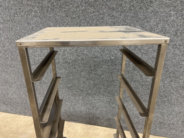 1531104-3 Stainless steel tray trolley
