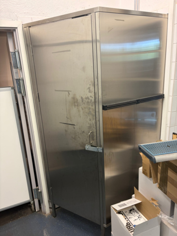 1491544-11 Catering equipment