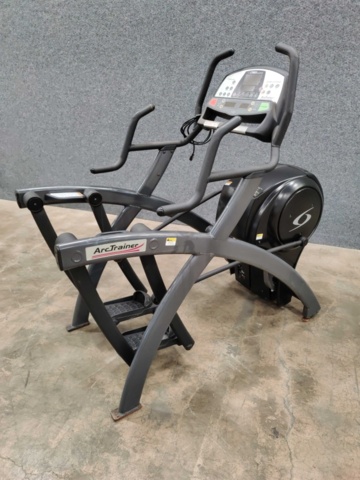 1532406-4 Crosstrainer Cybex ArcTrainer 600A