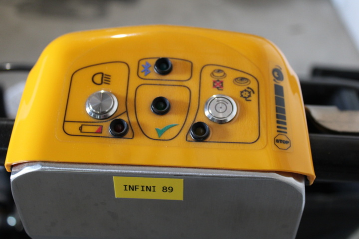 1530612-9 Gräsklippare DeWALT InfiniCut SM34 (demo)