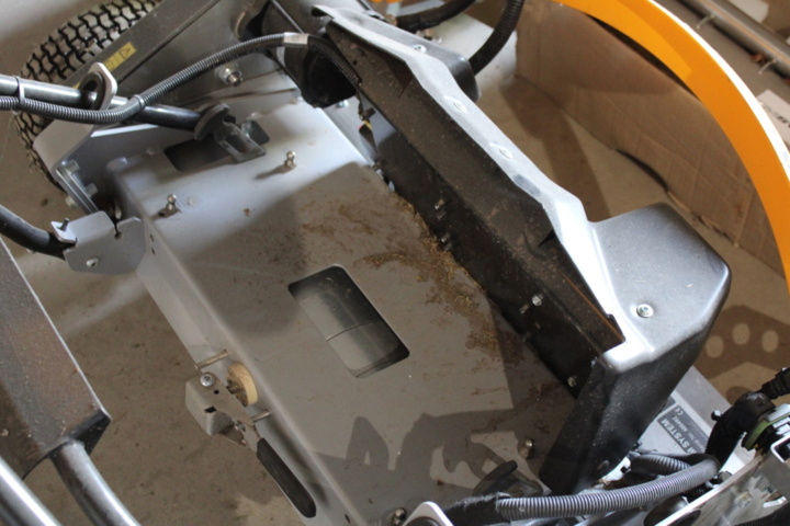 1530613-6 Gräsklippare DeWALT InfiniCut FX26 (rep. objekt)