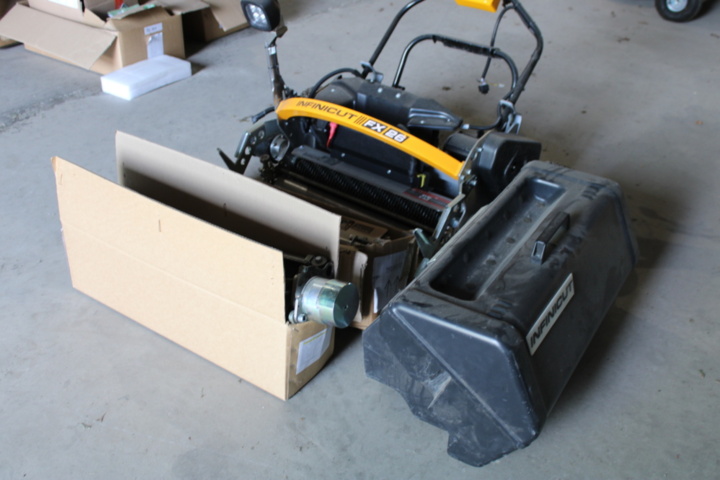 1530613-8 Gräsklippare DeWALT InfiniCut FX26 (rep. objekt)