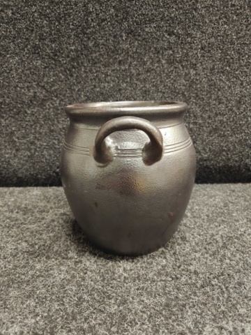 1532471-3 Stoneware mugs from Höganäs & Gustavsberg and Royal Copenhagen ceramic pots