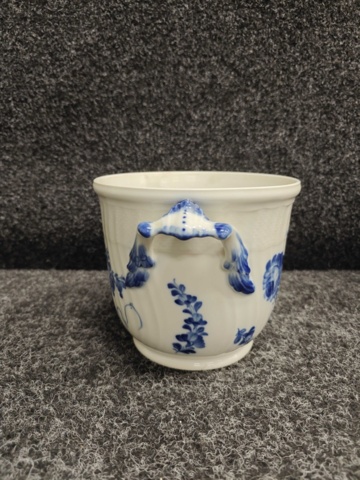 1532471-11 Stoneware mugs from Höganäs & Gustavsberg and Royal Copenhagen ceramic pots