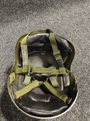 1532474-7 Militärutrustning