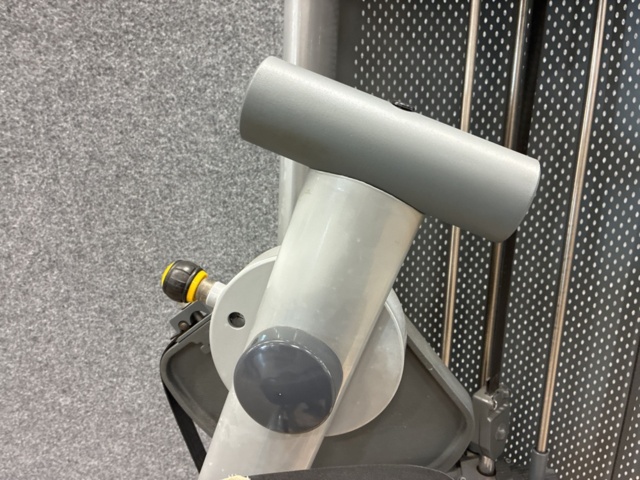 1532424-9 Biceps machine, Elite Fitness