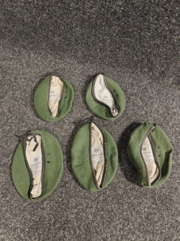 1532475-10 Militär utrustning