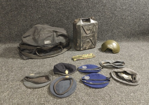 Militärutrustning