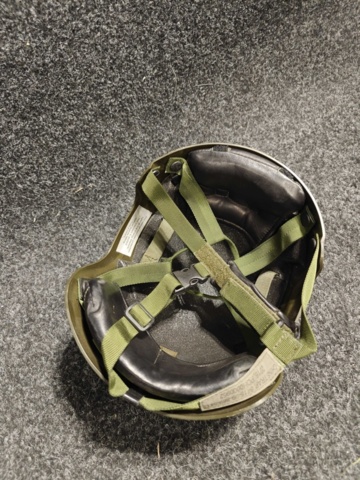 1532478-3 Militärutrustning