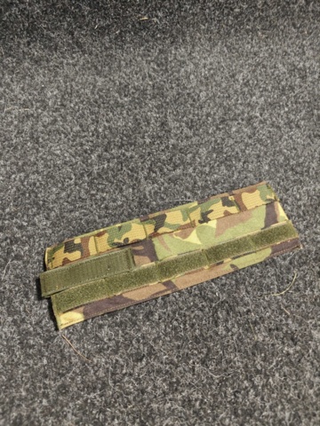 1532478-4 Militärutrustning